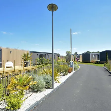 Mobil-home Grand Confort 2 Chambres, Proche Plage, 4 Pers., Piscine Chauffee, Parking, Wi-fi Gratuit - Fr-1-361a-86 Ferienhaus