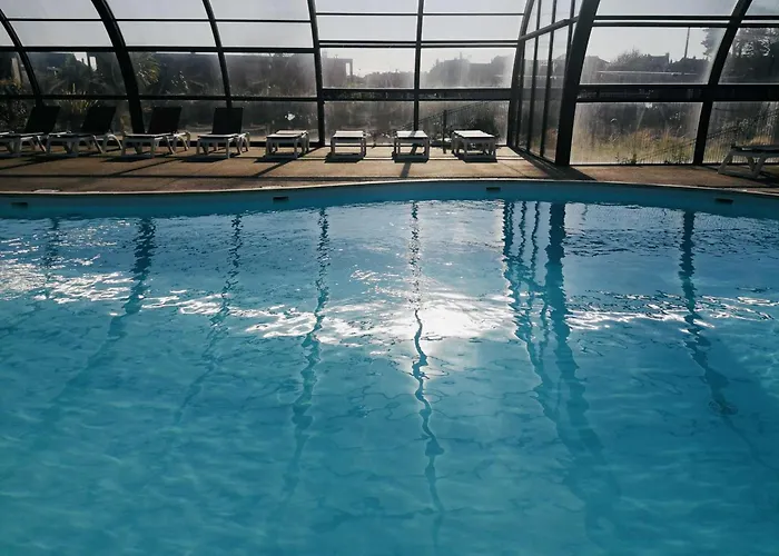 Casa vacanze Mobil-home Grand Confort 2 Chambres, Proche Plage, 4 Pers., Piscine Chauffée, Parking, Wi-fi Gratuit - Fr-1-361a-86 *